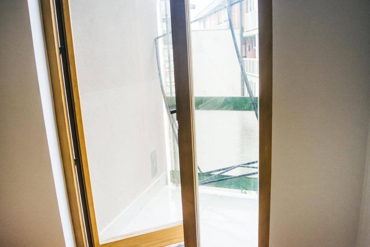 Aparment Theatre Apartment Nis Luaran gambar